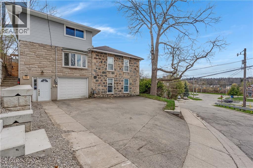 19 BIRCH Street, Cambridge, Ontario, N1R2M2 — Photo 3