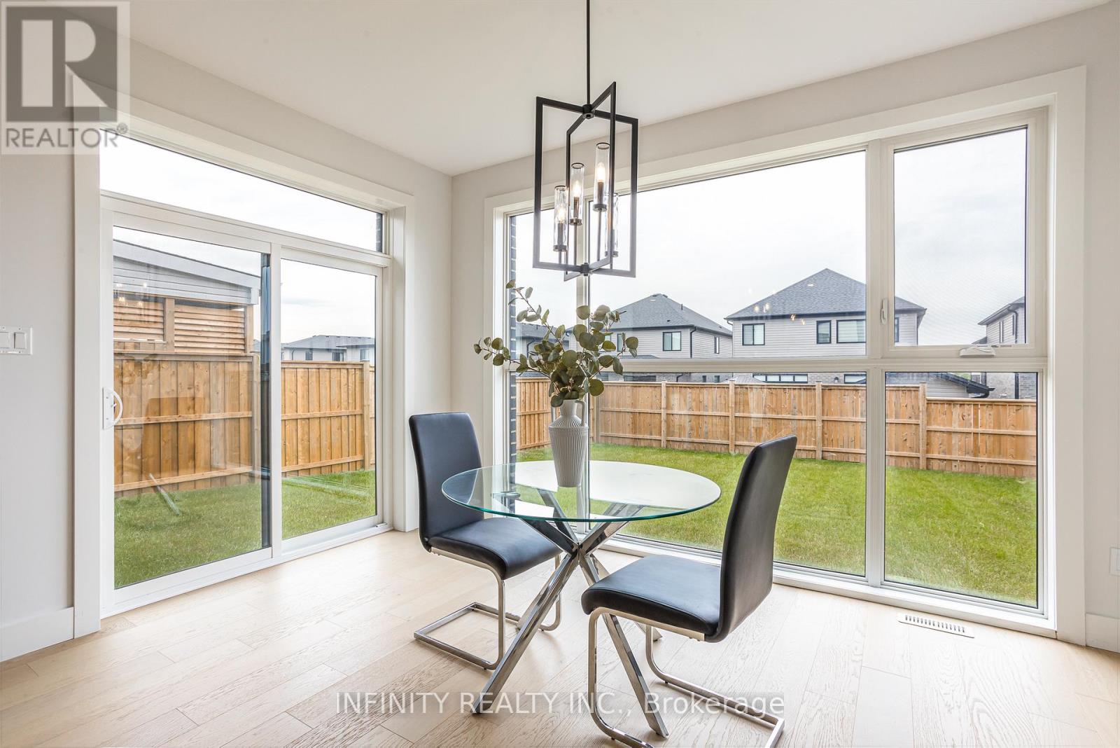 157 CRESTVIEW DRIVE, Middlesex Centre (Kilworth), Ontario, N0L1R0 — Photo 18