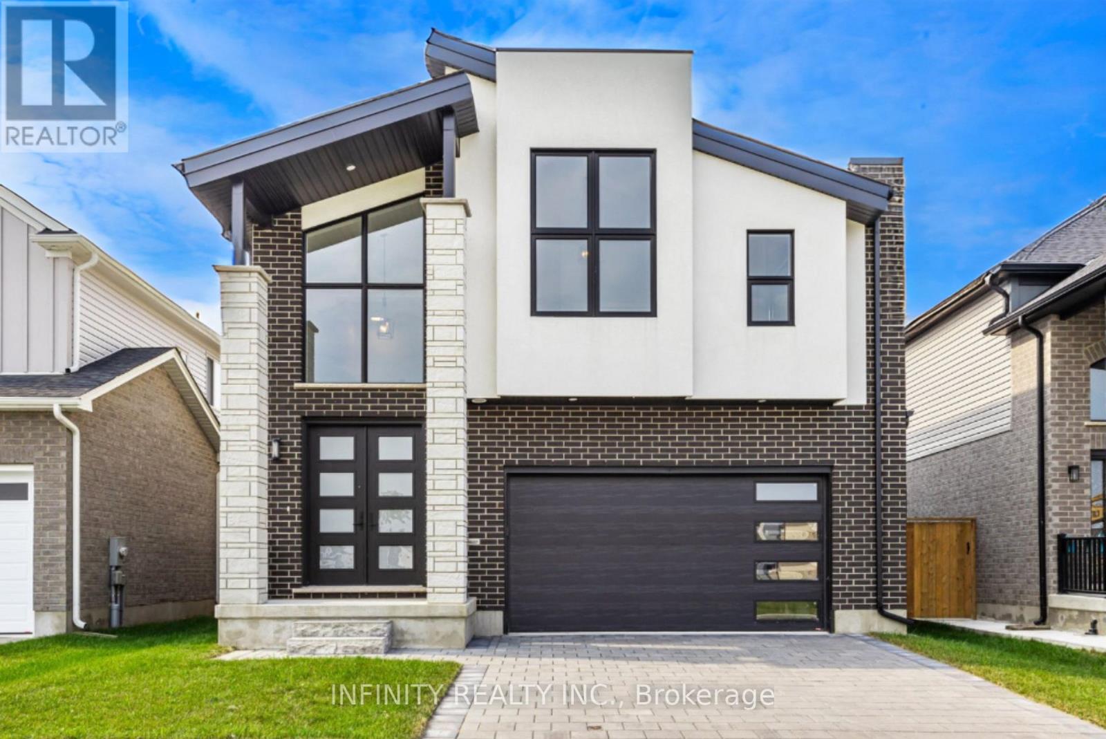 157 CRESTVIEW DRIVE, Middlesex Centre (Kilworth), Ontario, N0L1R0 — Photo 2