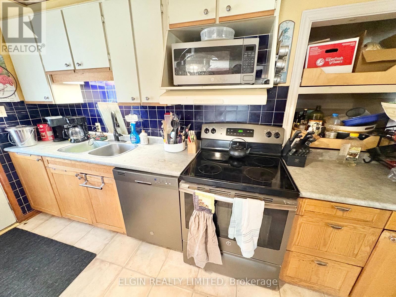 14 GLANWORTH AVENUE, St. Thomas, Ontario, N5R1E7 — Photo 3