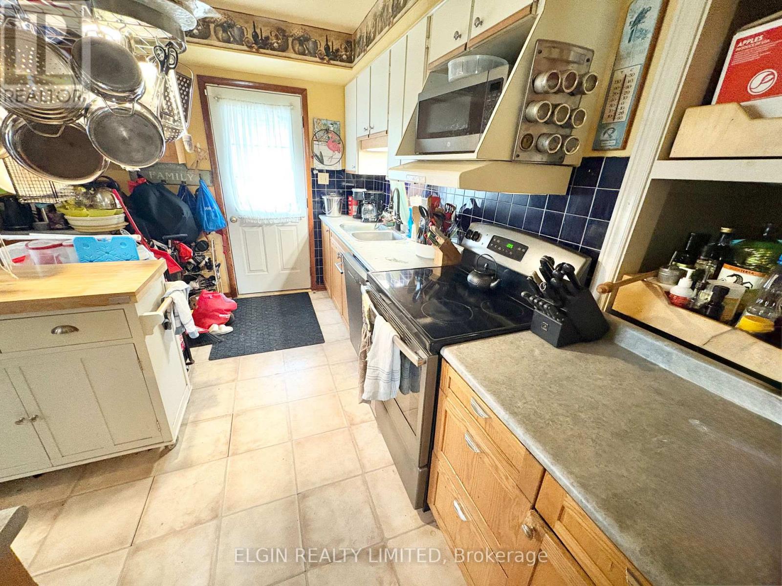 14 GLANWORTH AVENUE, St. Thomas, Ontario, N5R1E7 — Photo 5