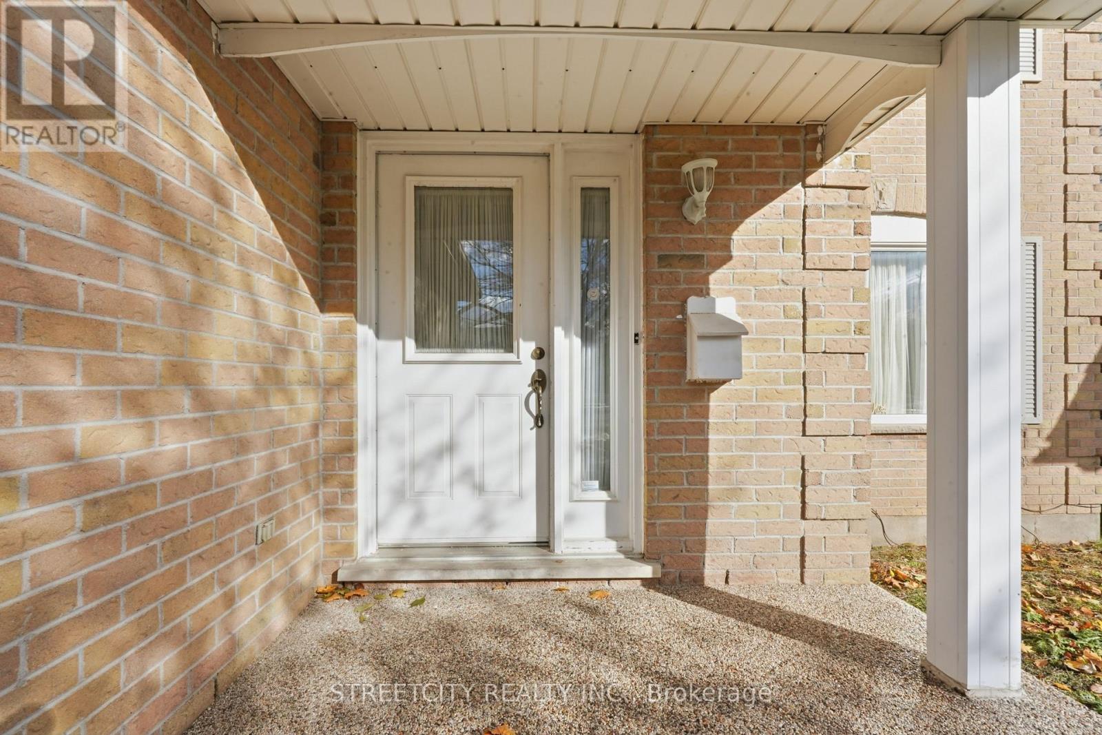713 GUILDWOOD BOULEVARD, London North (North M), Ontario, N6H5G2 — Photo 3