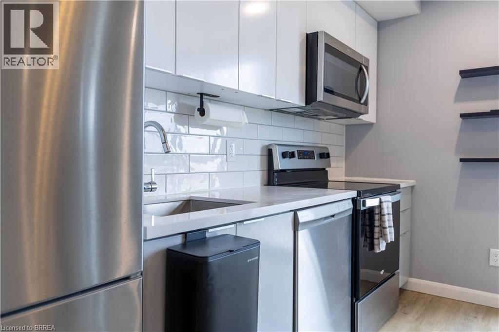 7 ERIE Avenue Unit# 603, Brantford, Ontario, N3S2E7 — Photo 4