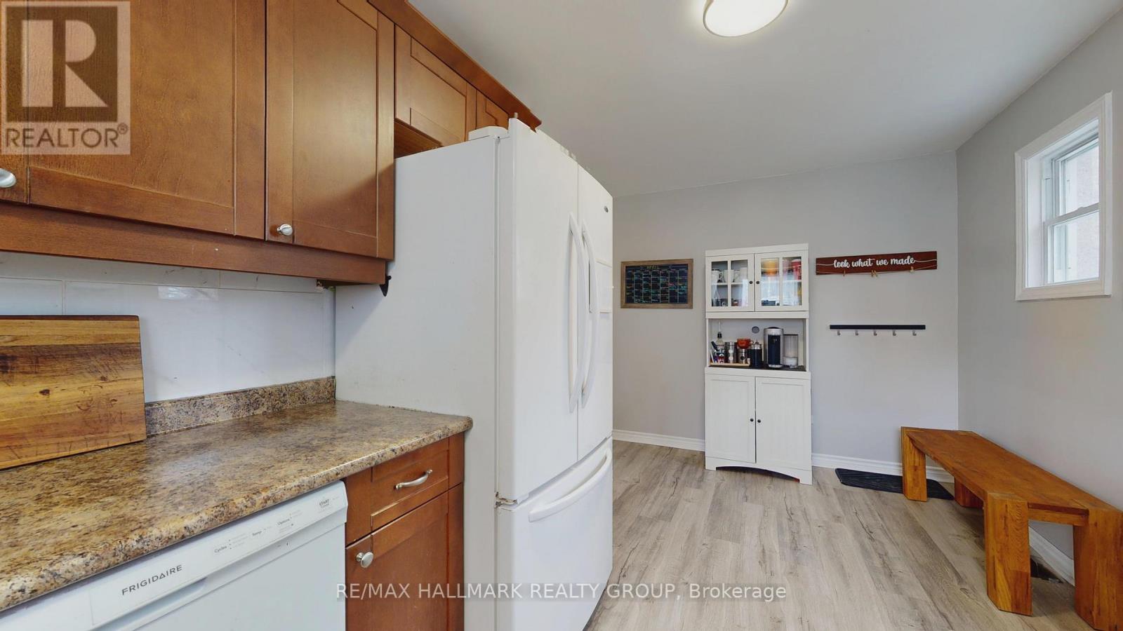 24 SCHOFIELD AVENUE, Brockville, Ontario, K6V4M5 — Photo 10