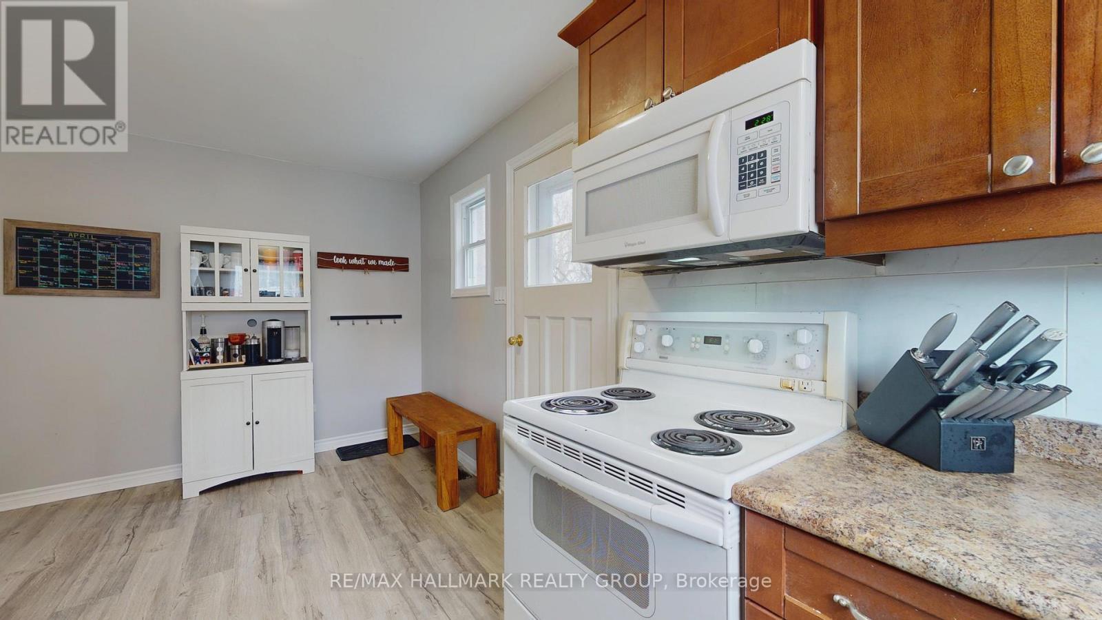 24 SCHOFIELD AVENUE, Brockville, Ontario, K6V4M5 — Photo 11