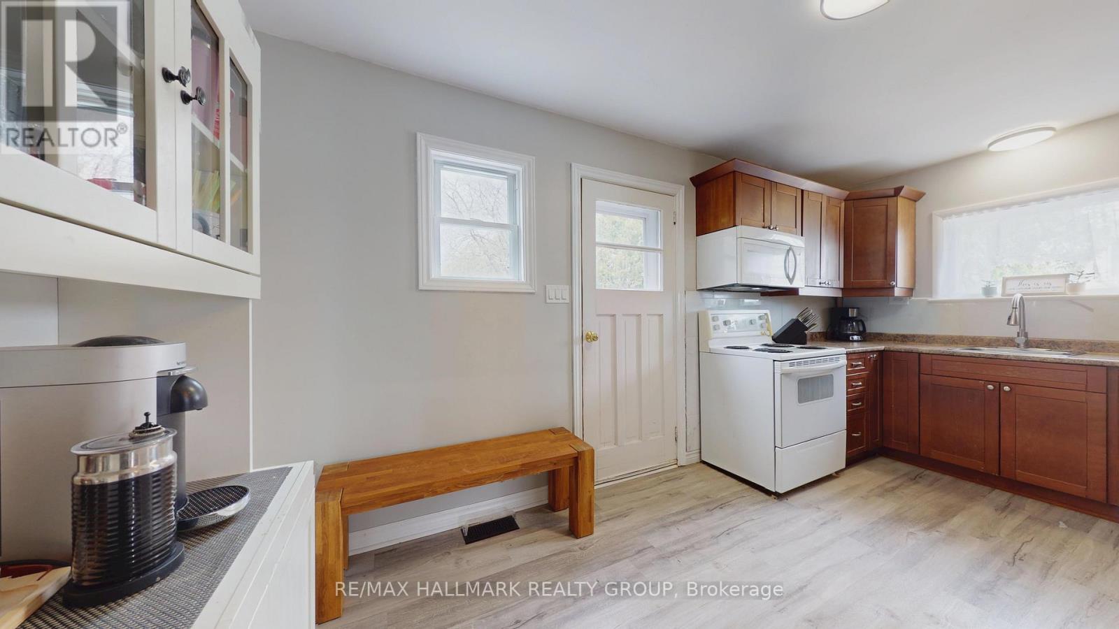 24 SCHOFIELD AVENUE, Brockville, Ontario, K6V4M5 — Photo 12