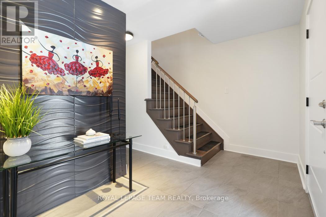 28 HOLITMAN DRIVE, Ottawa, Ontario, K2J2A9 — Photo 4