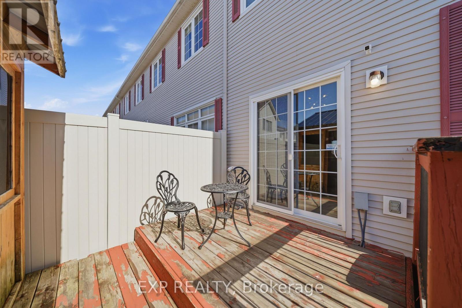 587 PEPPERVILLE CRESCENT, Ottawa, Ontario, K2M0E7 — Photo 31