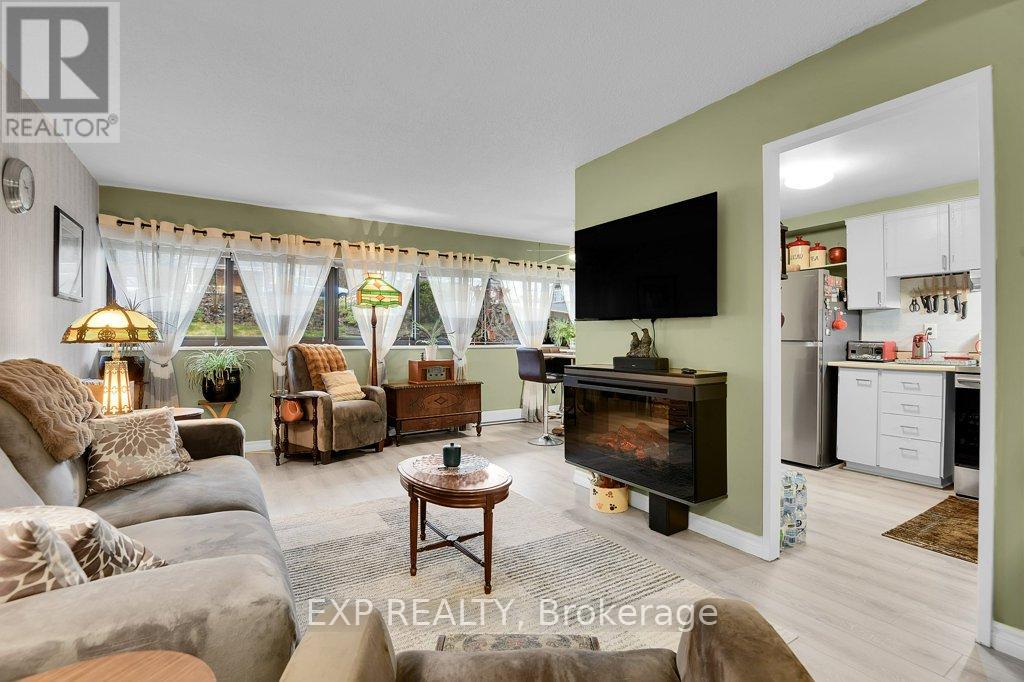 304 - 109 KING STREET E, Brockville, Ontario, K6V1B8 — Photo 12