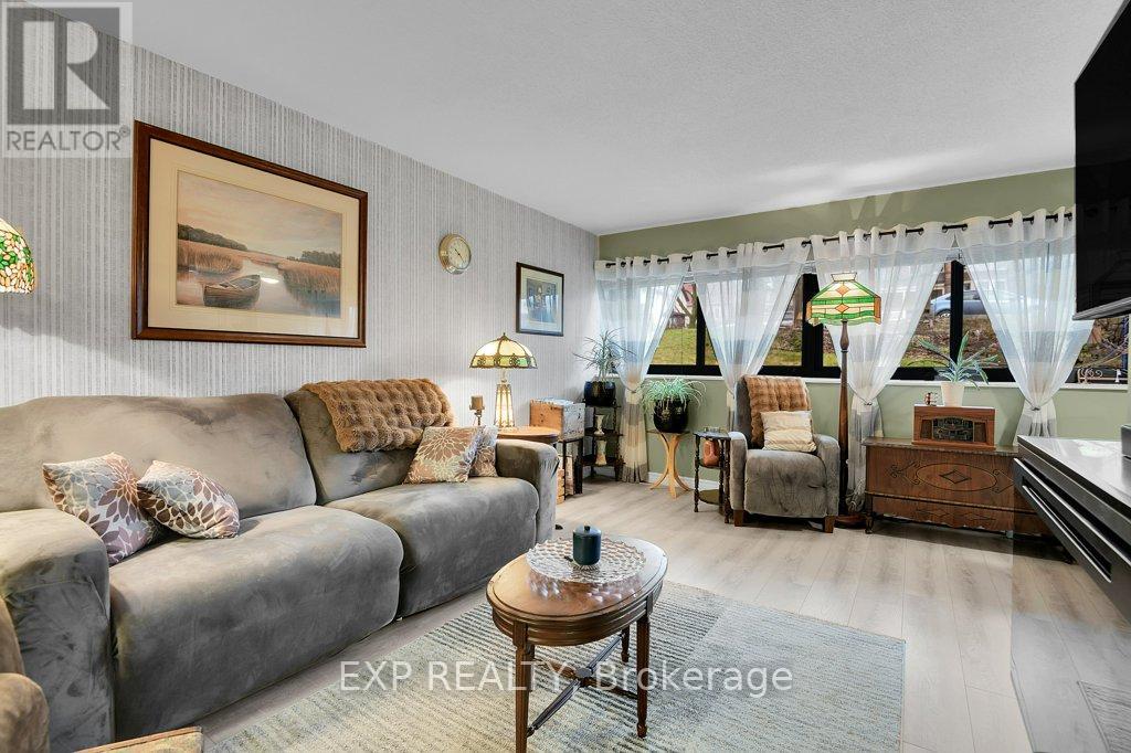 304 - 109 KING STREET E, Brockville, Ontario, K6V1B8 — Photo 13