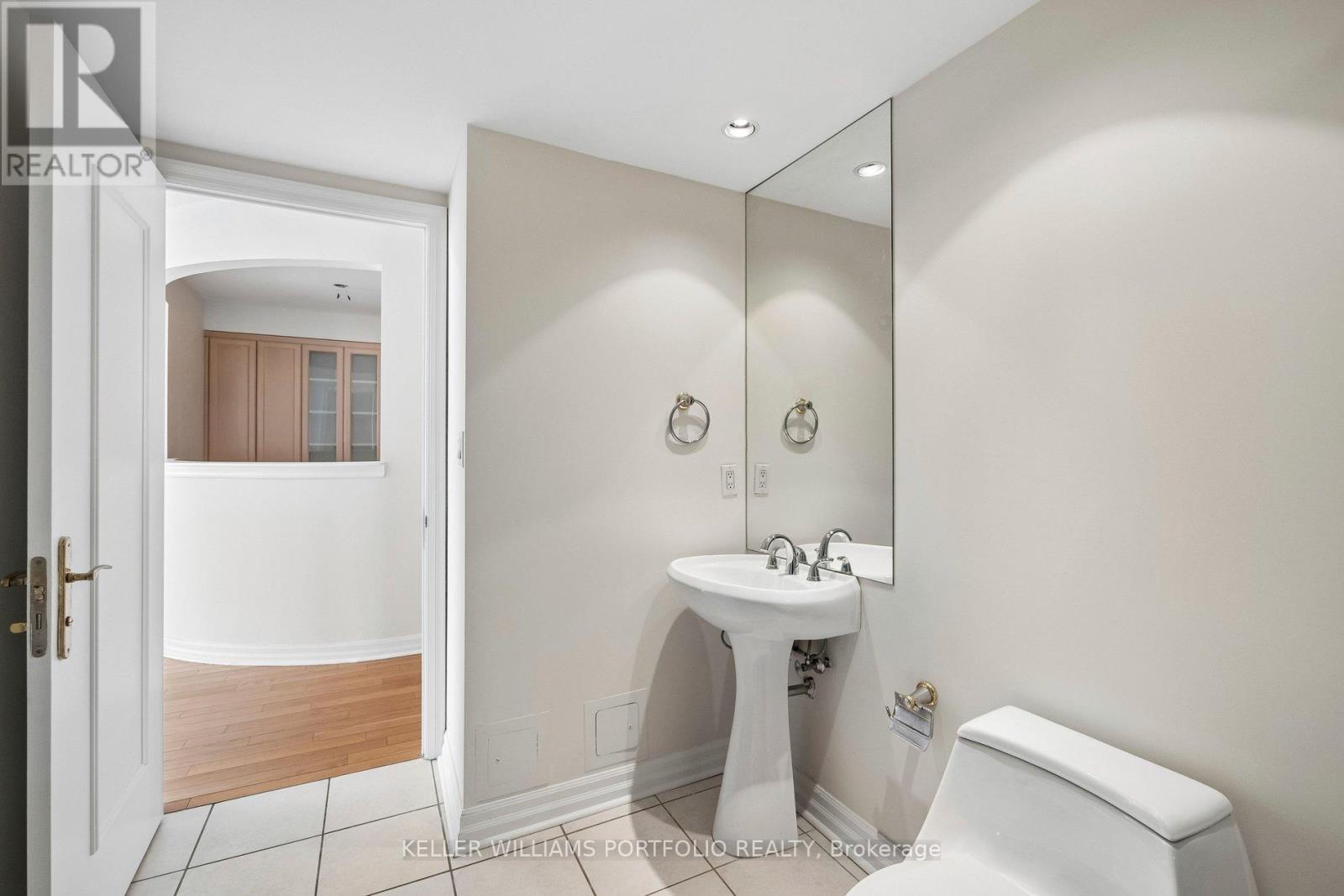 702 - 2727 YONGE STREET, Toronto (Lawrence Park South), Ontario, M4N3R6 — Photo 14