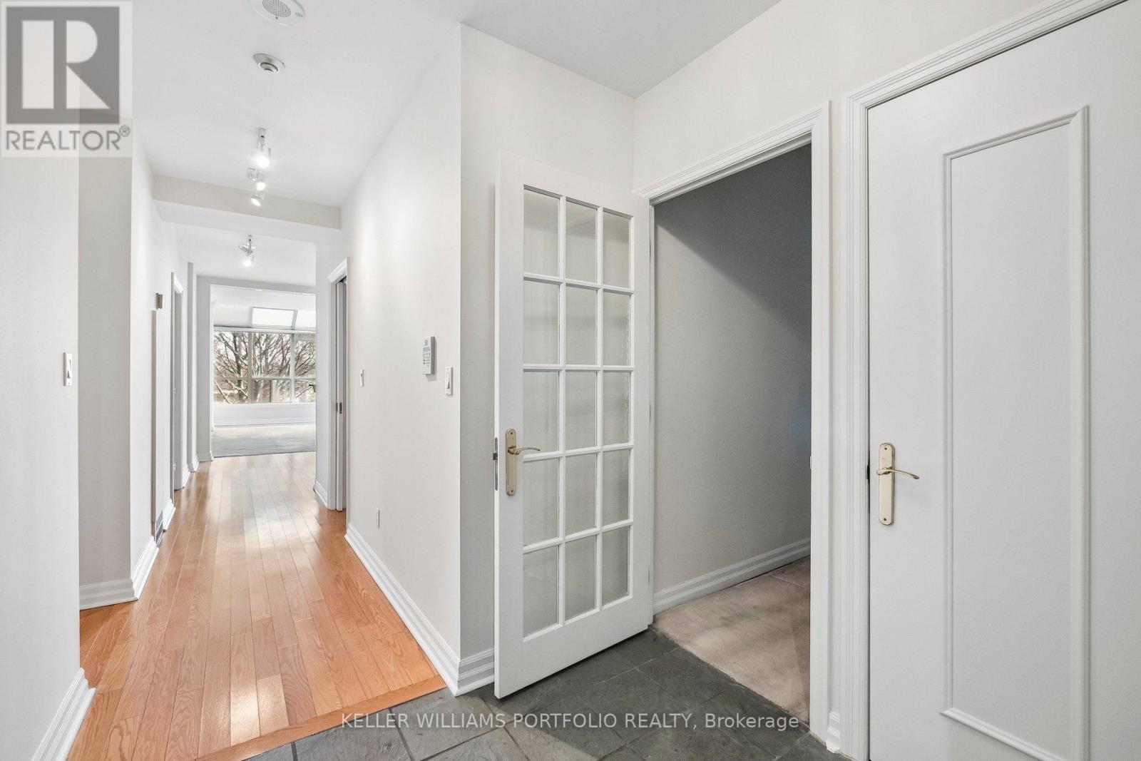 702 - 2727 YONGE STREET, Toronto (Lawrence Park South), Ontario, M4N3R6 — Photo 4