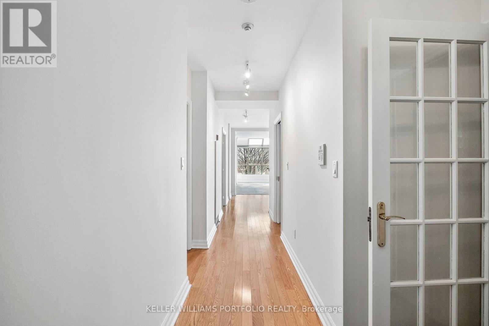 702 - 2727 YONGE STREET, Toronto (Lawrence Park South), Ontario, M4N3R6 — Photo 7