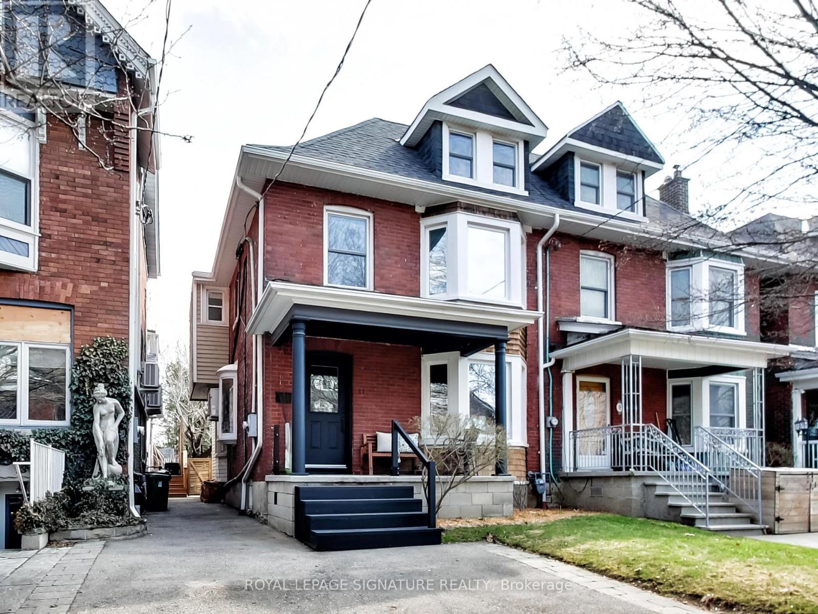 11 DELAWARE AVENUE, Toronto (Palmerston-Little Italy), Ontario, M6H2S8 — Photo 2