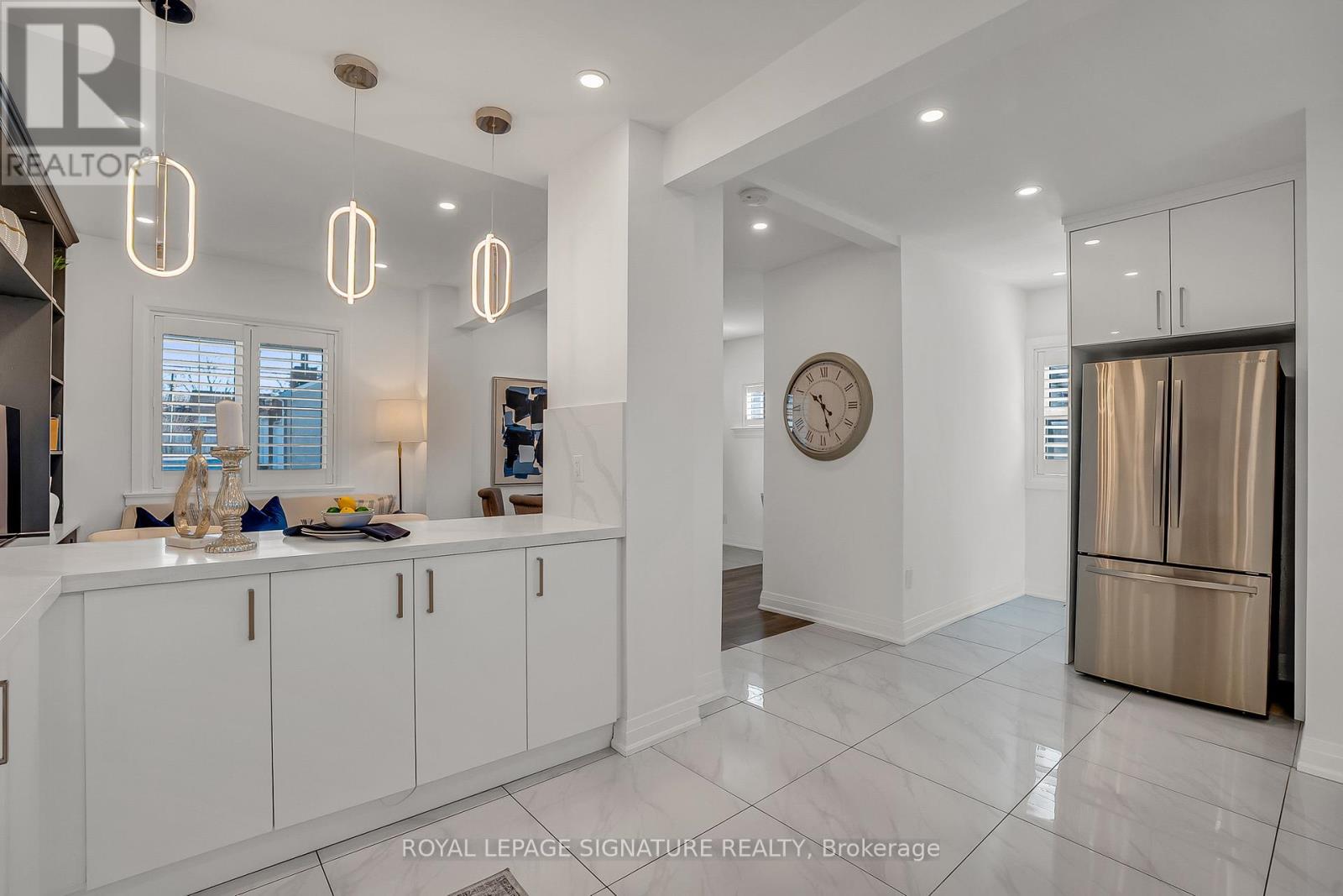 70 CLOVELLY AVENUE, Toronto (Oakwood Village), Ontario, M6C1Y3 — Photo 15