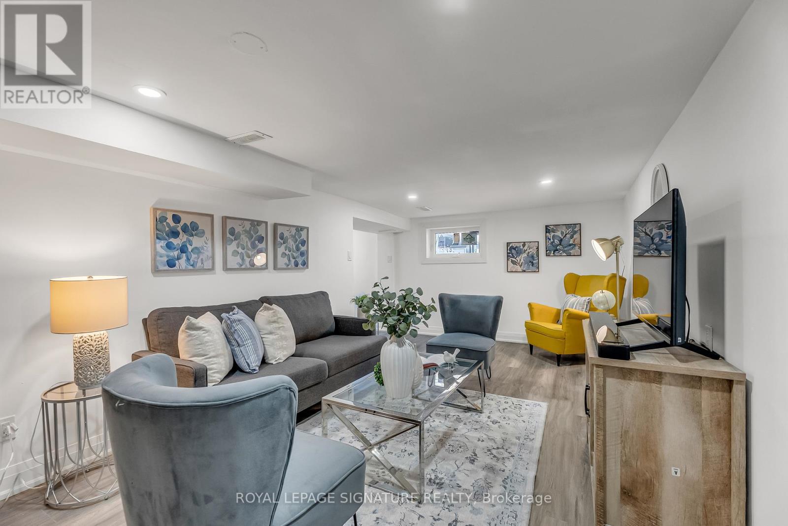 70 CLOVELLY AVENUE, Toronto (Oakwood Village), Ontario, M6C1Y3 — Photo 26