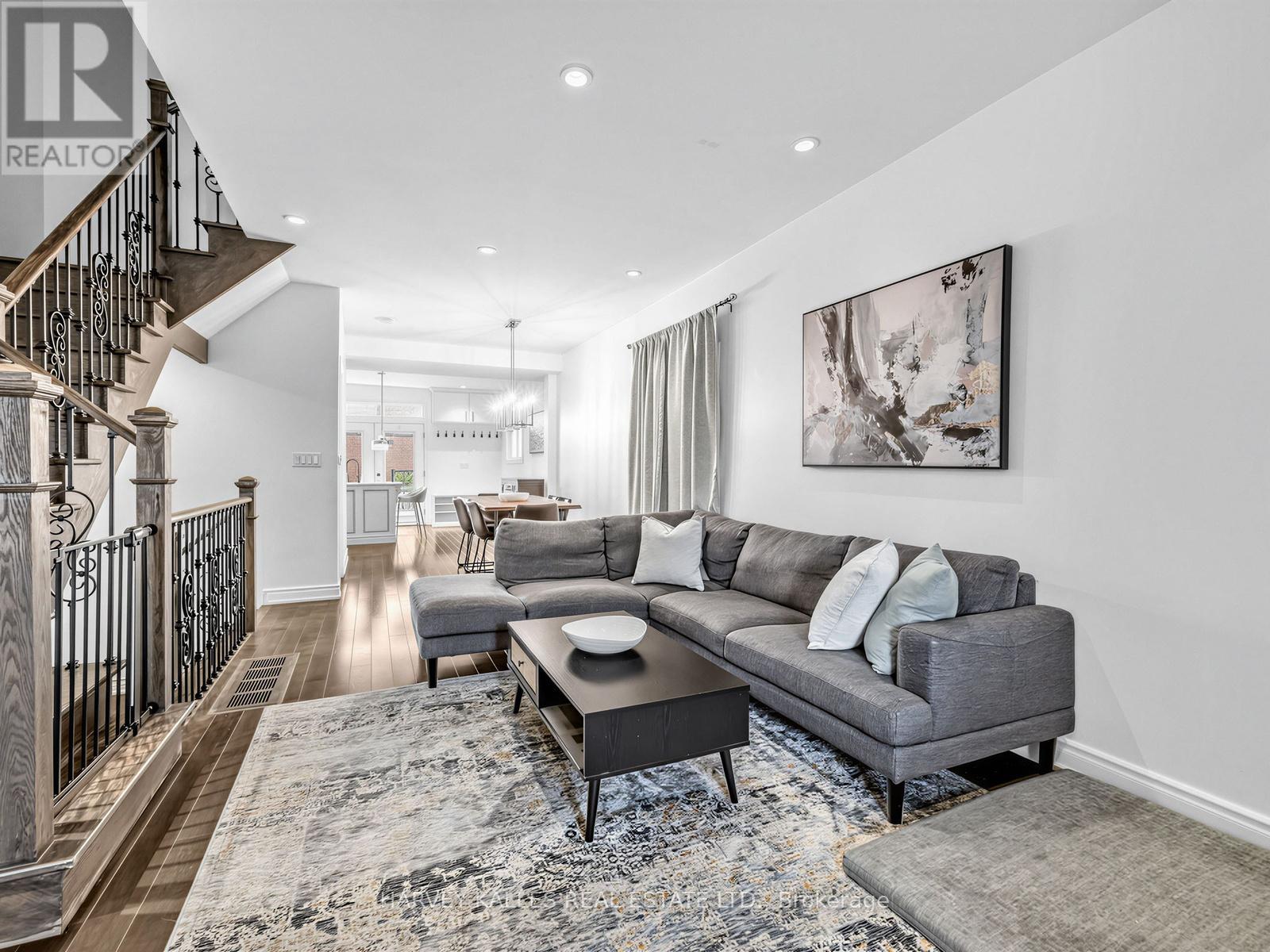 358 MORTIMER AVENUE, Toronto (Danforth Village-East York), Ontario, M4J2E2 — Photo 5