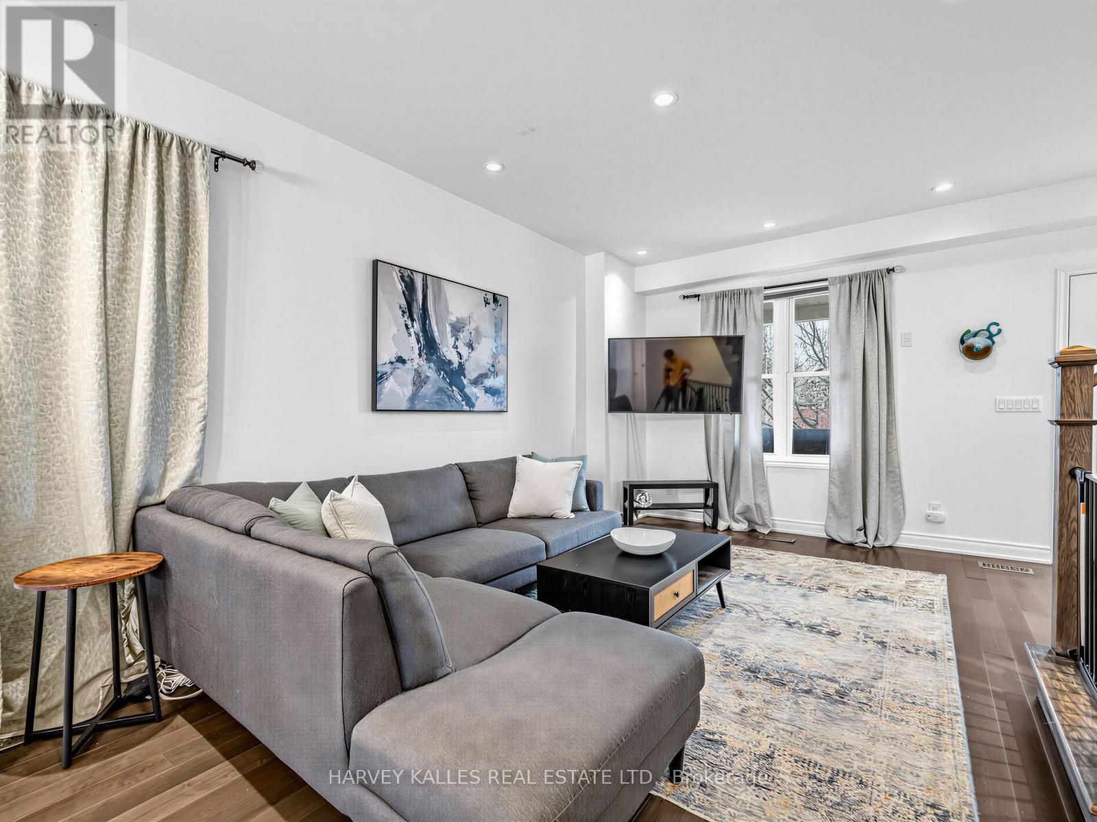 358 MORTIMER AVENUE, Toronto (Danforth Village-East York), Ontario, M4J2E2 — Photo 7