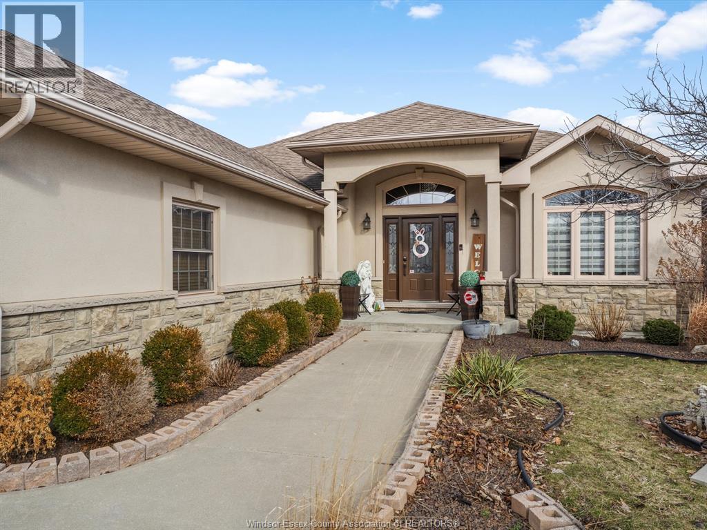 202 ELLISON, Leamington, Ontario, N8H0B2 — Photo 3