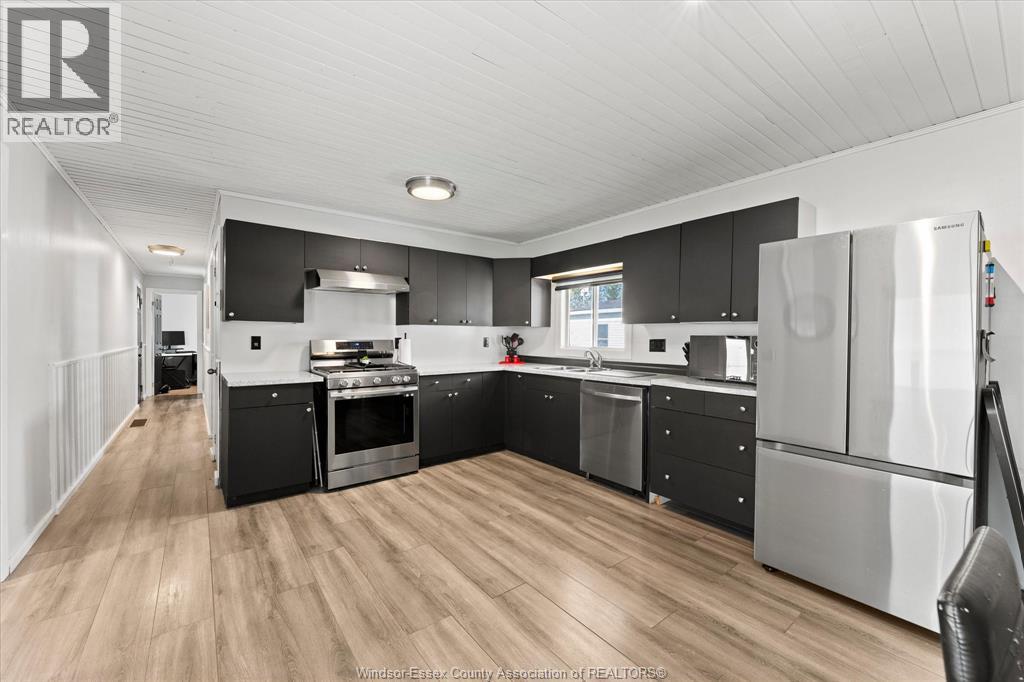 10 HAWTHORNE, McGregor, Ontario, N0R1J0 — Photo 15