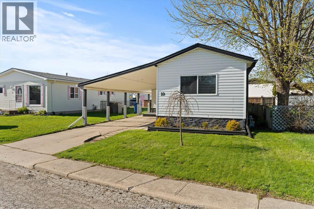 10 HAWTHORNE, McGregor, Ontario, N0R1J0 — Photo 2