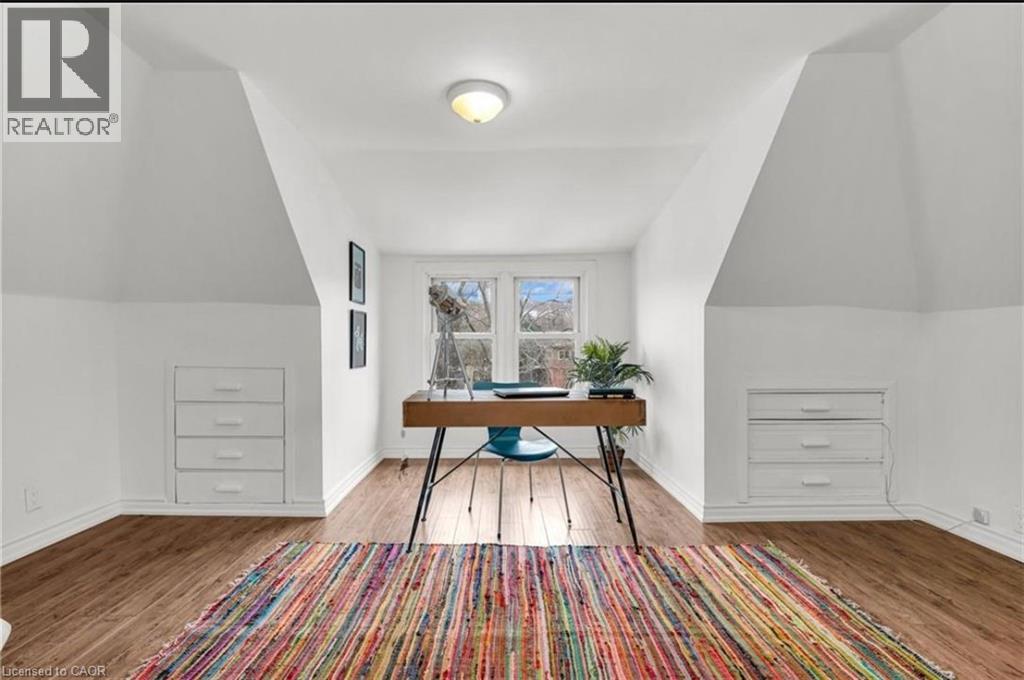 100 DUNSMURE Road Unit# 2, Hamilton, Ontario, L8M1S4 — Photo 8