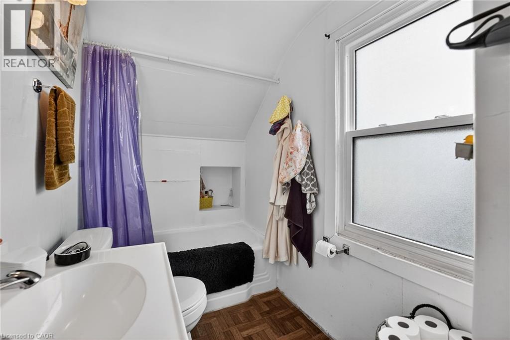 93 WALNUT Street, Brantford, Ontario, N3T1H3 — Photo 17