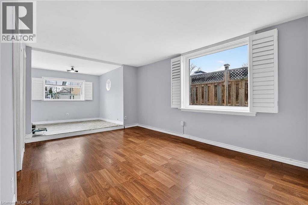 93 WALNUT Street, Brantford, Ontario, N3T1H3 — Photo 4