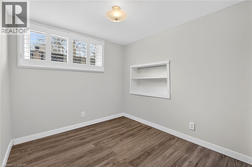 93 WALNUT Street, Brantford, Ontario, N3T1H3 — Photo 7