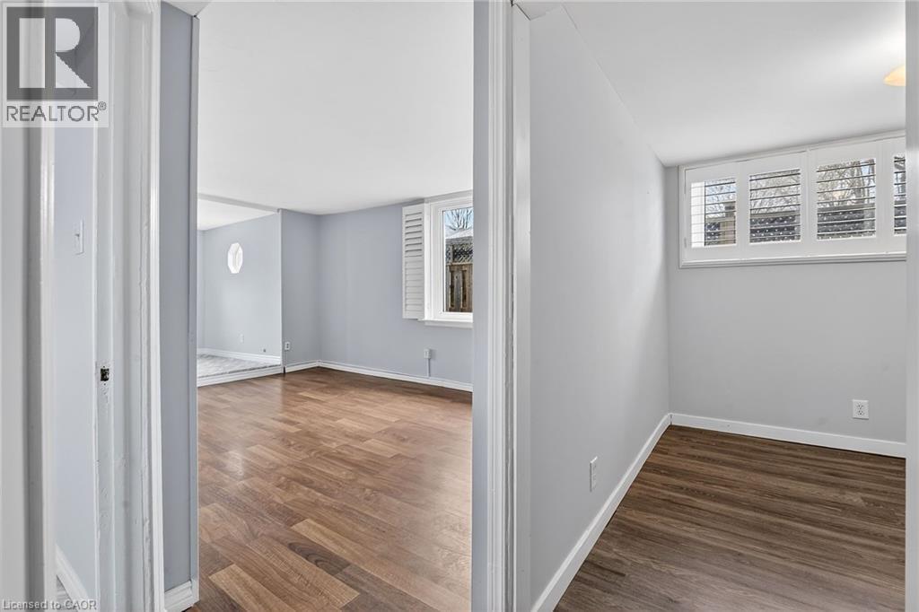 93 WALNUT Street, Brantford, Ontario, N3T1H3 — Photo 8