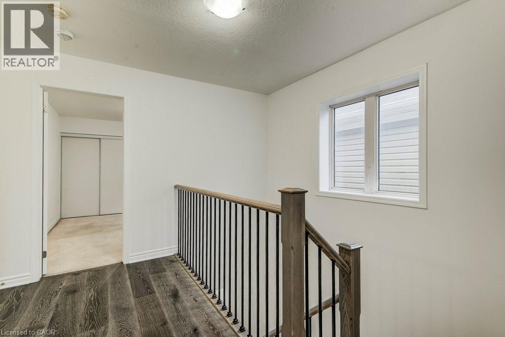 11 COMPASS Trail, Cambridge, Ontario, N3E0B7 — Photo 21