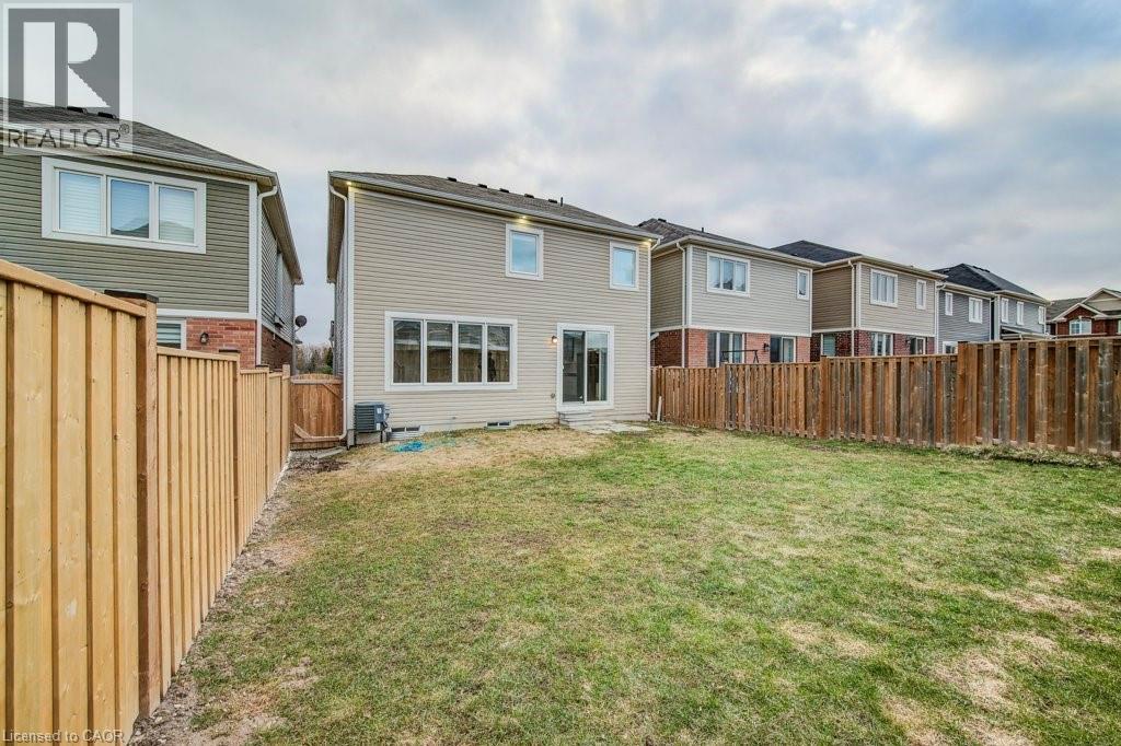 11 COMPASS Trail, Cambridge, Ontario, N3E0B7 — Photo 42