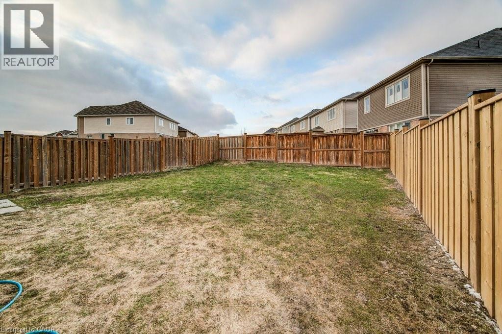 11 COMPASS Trail, Cambridge, Ontario, N3E0B7 — Photo 43