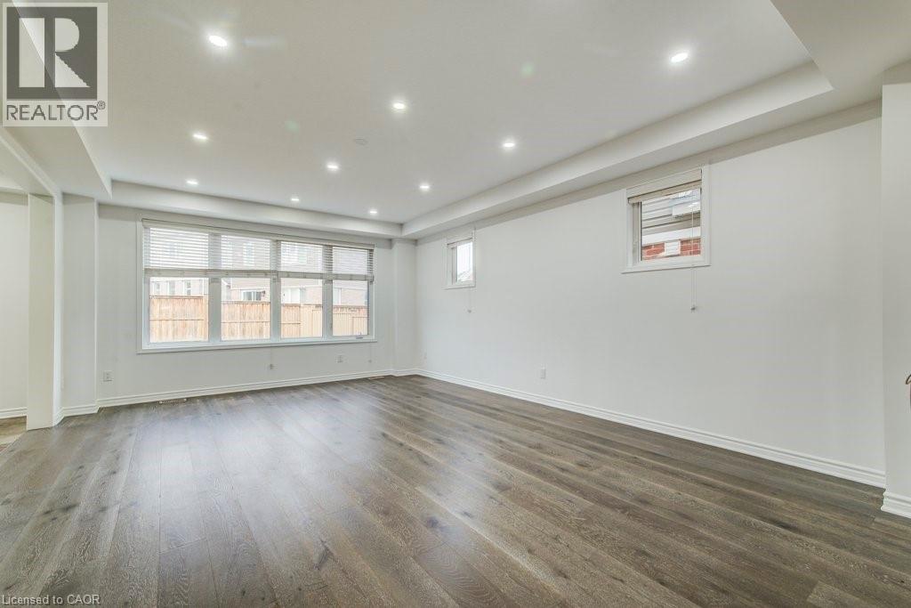 11 COMPASS Trail, Cambridge, Ontario, N3E0B7 — Photo 7