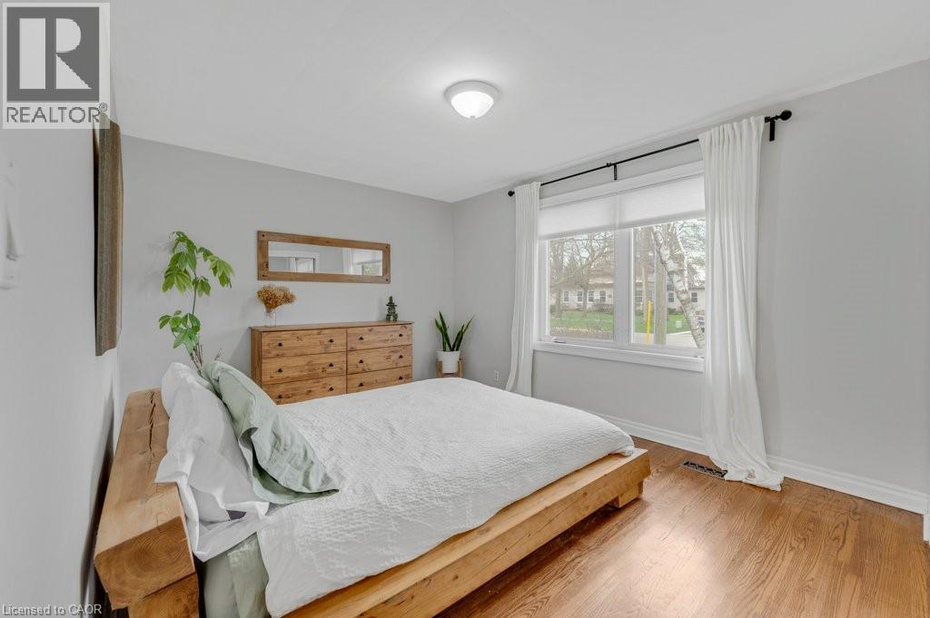 602 STEPHENS Crescent, Oakville, Ontario, L6K1Y3 — Photo 12