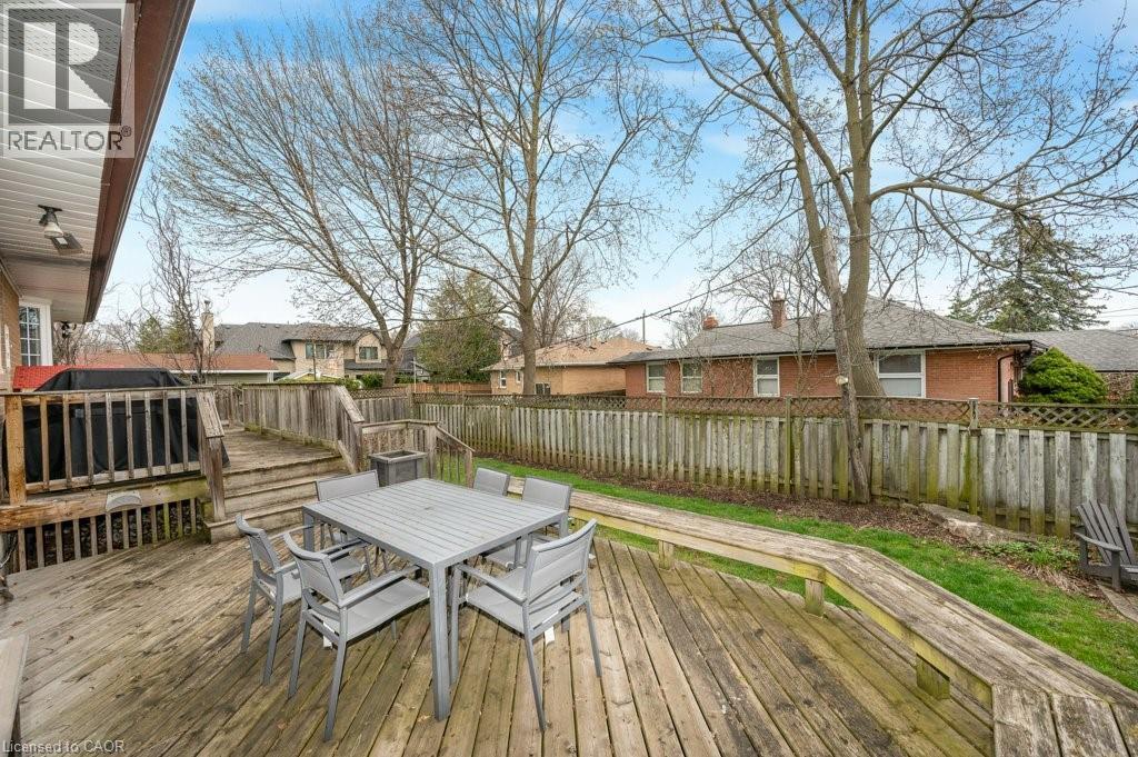 602 STEPHENS Crescent, Oakville, Ontario, L6K1Y3 — Photo 28