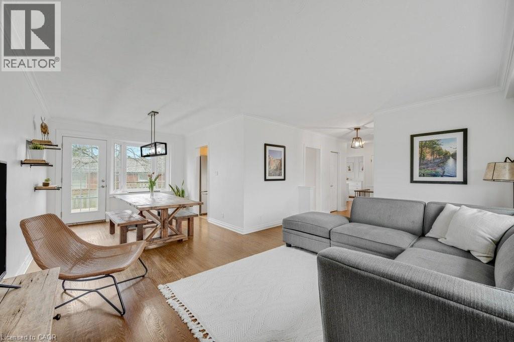 602 STEPHENS Crescent, Oakville, Ontario, L6K1Y3 — Photo 6