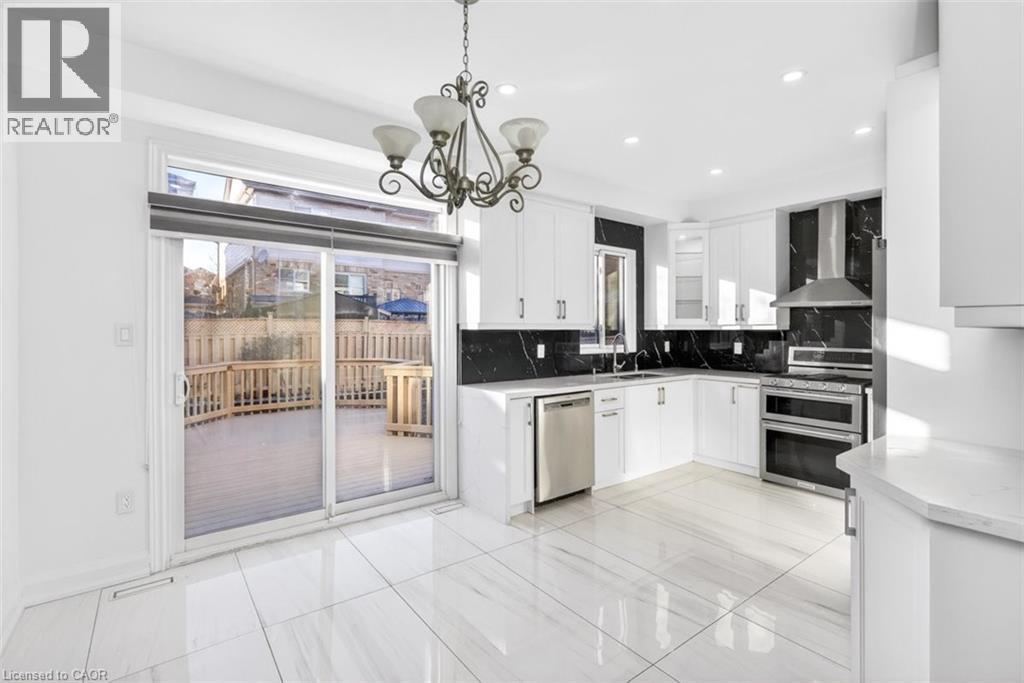 1017 WOODWARD Avenue, Milton, Ontario, L9T5Y2 — Photo 8