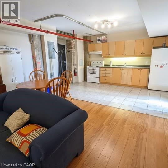 12 E BRIDGEPORT Road E Unit# 4, Waterloo, Ontario, N2J2J3 — Photo 2