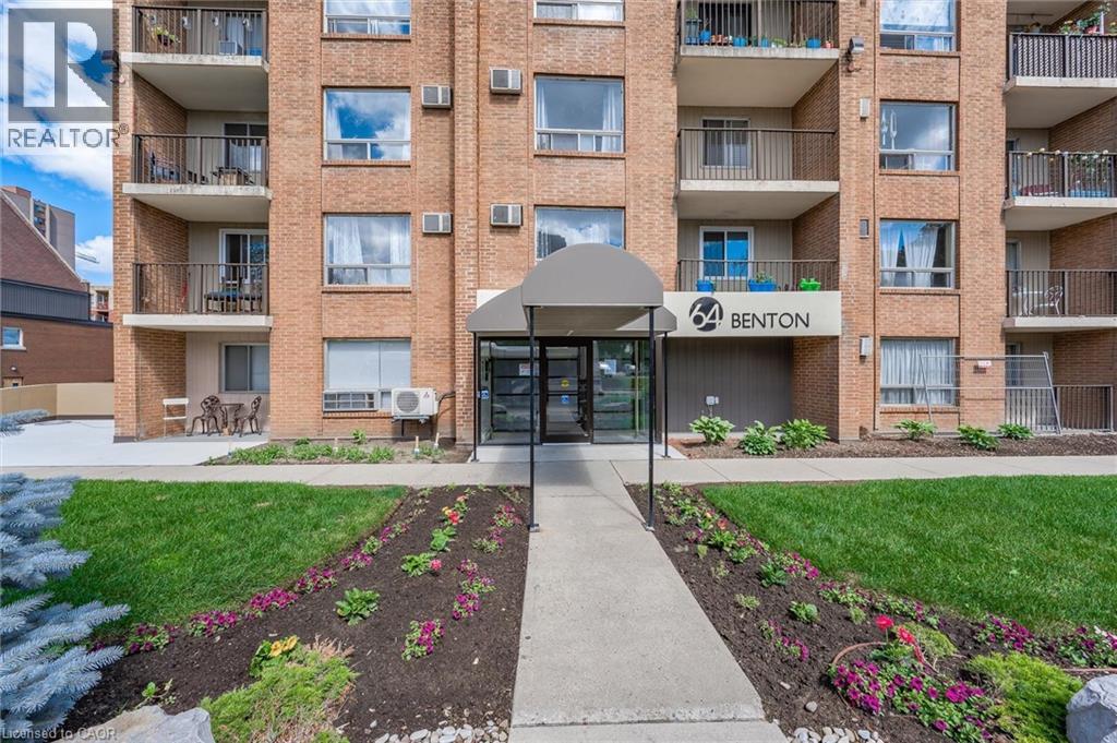 64 BENTON Street Unit# 1406, Kitchener, Ontario, N2G4L9 — Photo 4