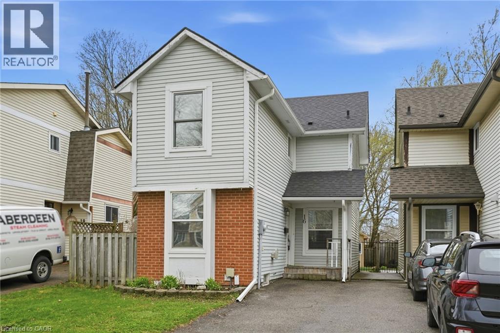 16 ENFIELD Crescent, Brantford, Ontario, N3P1B2 — Photo 2