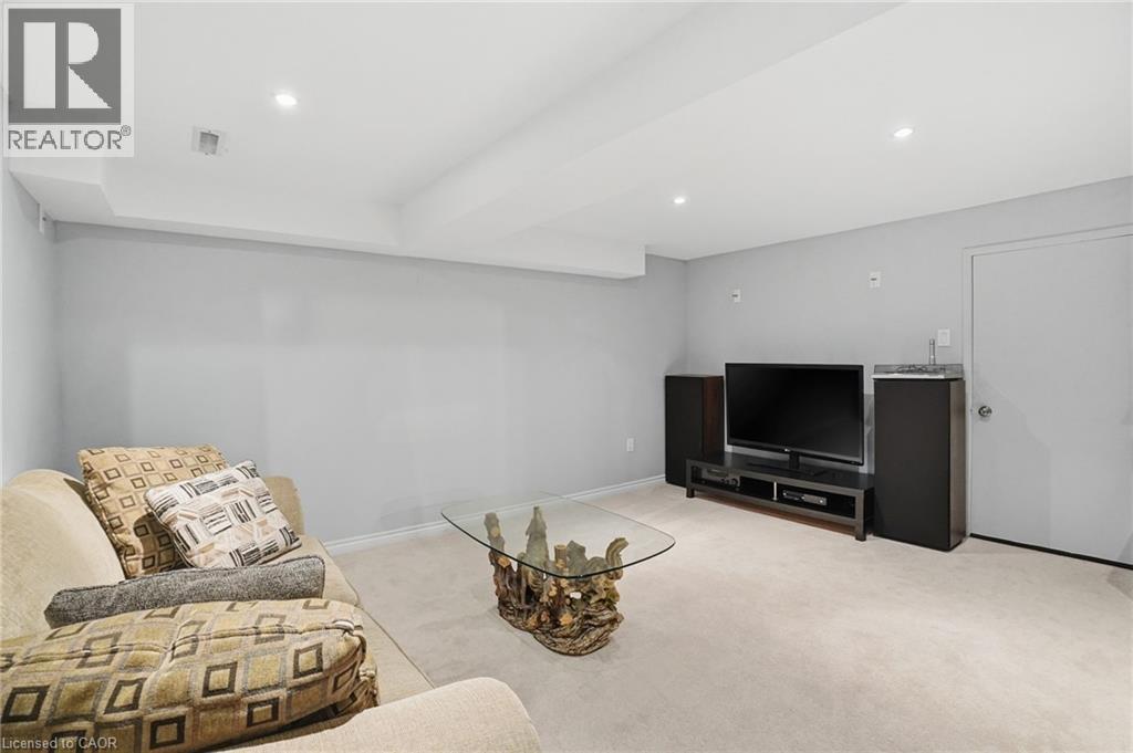 16 ENFIELD Crescent, Brantford, Ontario, N3P1B2 — Photo 28