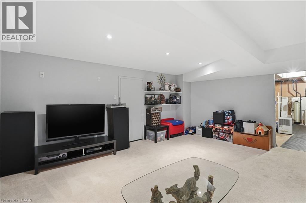 16 ENFIELD Crescent, Brantford, Ontario, N3P1B2 — Photo 29