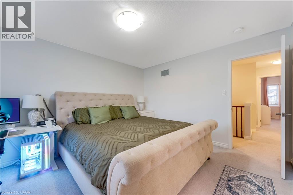 21 POSTMASTER Drive, Kitchener, Ontario, N2R0J2 — Photo 18