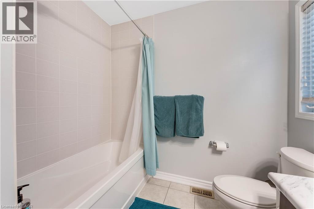 21 POSTMASTER Drive, Kitchener, Ontario, N2R0J2 — Photo 28