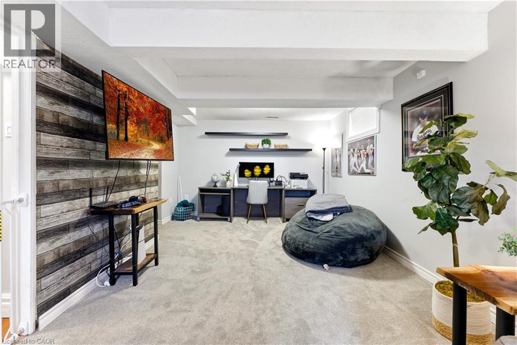 86 SUGAR MAPLE Street, Kitchener, Ontario, N2N1X7 — Photo 16