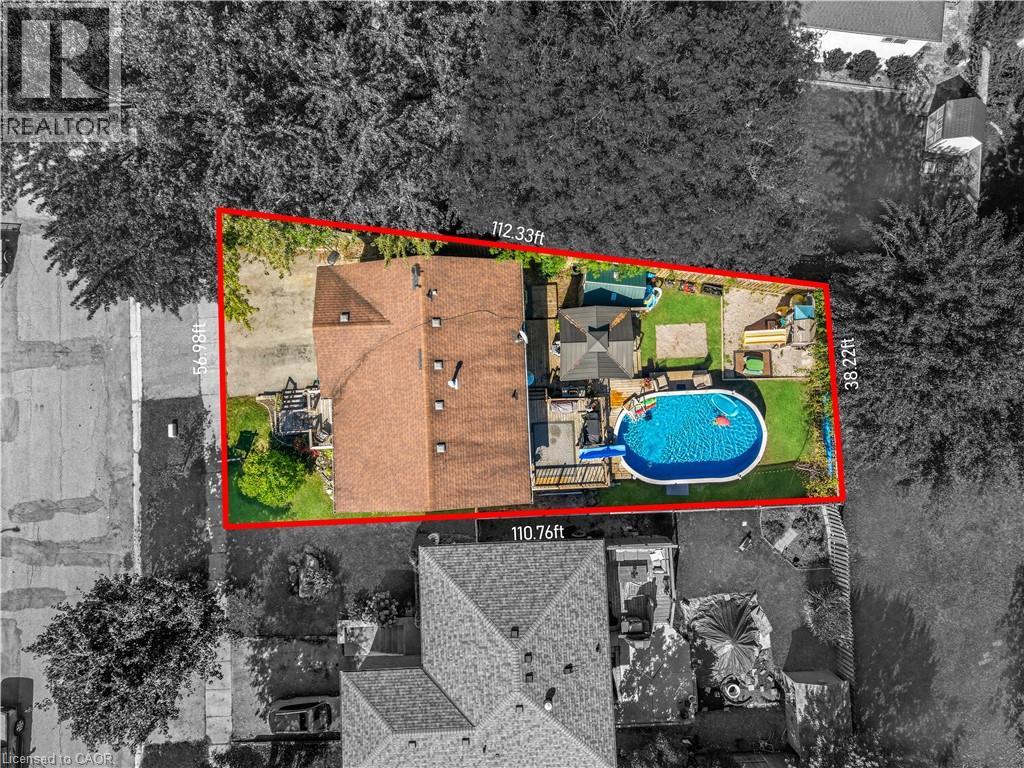 86 SUGAR MAPLE Street, Kitchener, Ontario, N2N1X7 — Photo 2