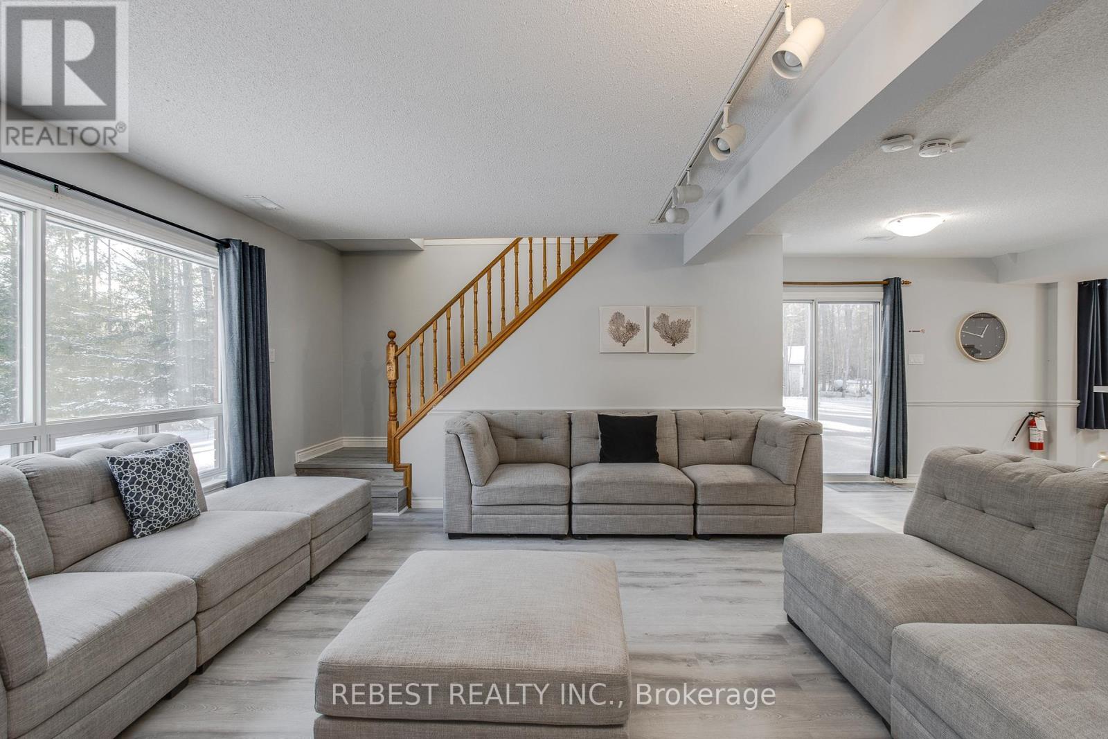 #B - 910 CONCESSION RD 17 W, Tiny, Ontario, L9M1R3 — Photo 9