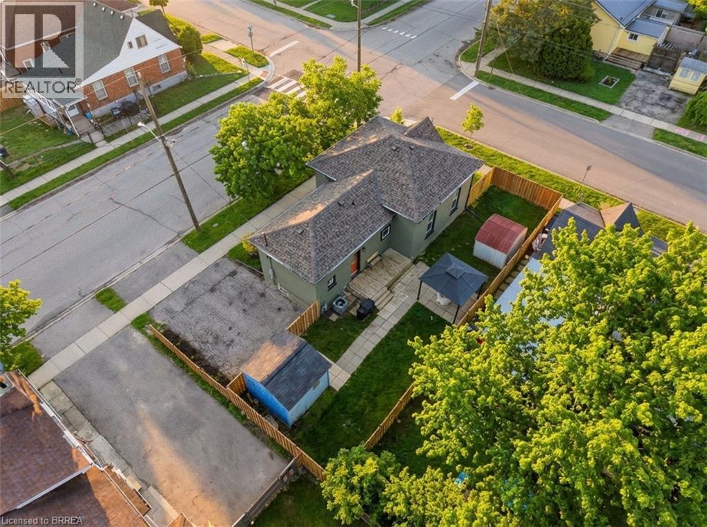 62 WALNUT Street, Brantford, Ontario, N3T1H2 — Photo 21