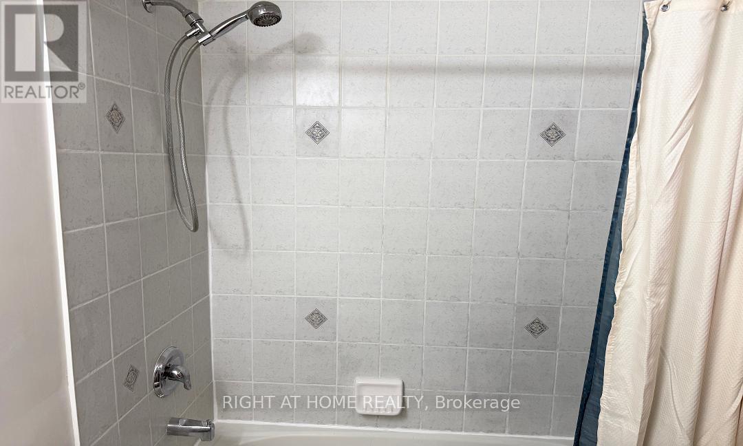 212 - 870 JANE STREET, Toronto (Rockcliffe-Smythe), Ontario, M6N4C2 — Photo 12